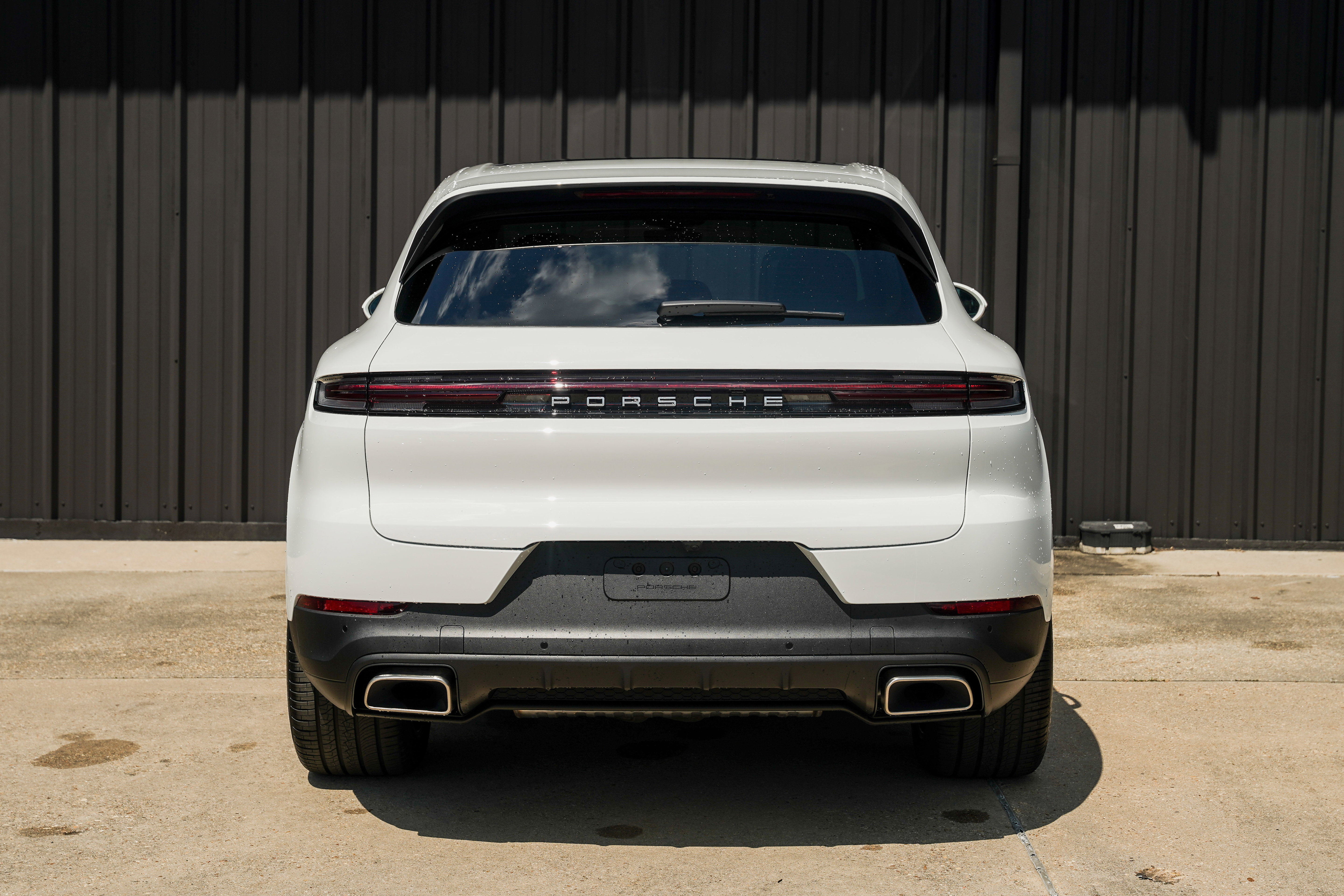 New 2026 Porsche Cayenne E-Hybrid AWD/4WD image 9