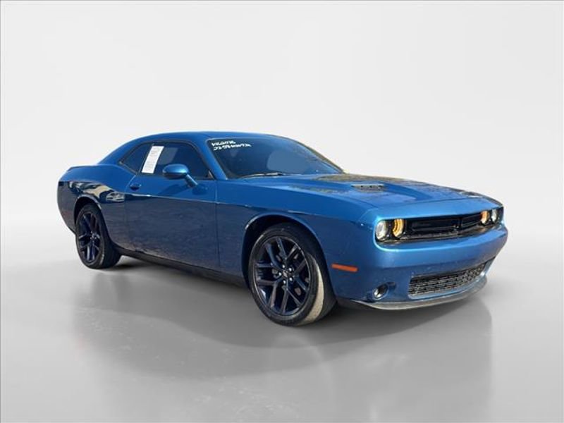 Used 2023 Dodge Challenger SXT w/ Blacktop Package image 7