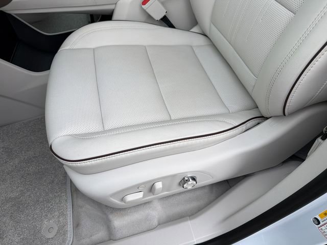 New 2026 Buick Enclave Avenir w/ Super Cruise Package AWD/4WD image 18