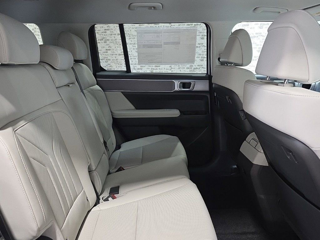 New 2026 Hyundai Santa Fe SEL image 13