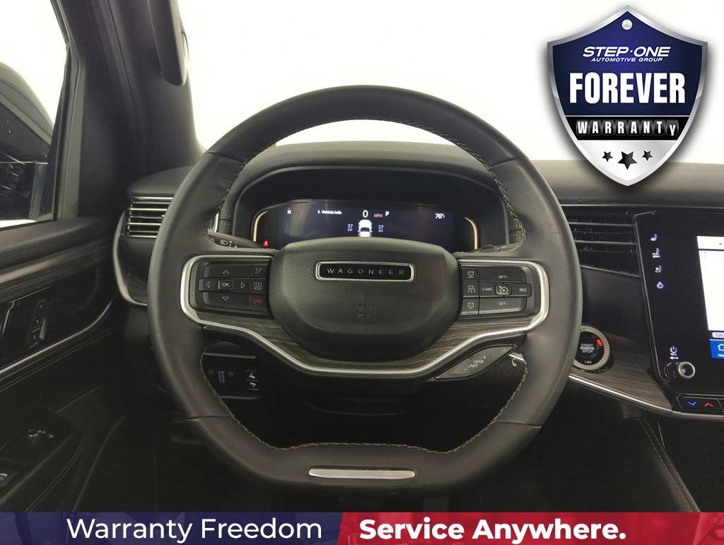 Used 2024 Jeep Wagoneer Series II w/ Flexible Seating Group RWD image 17