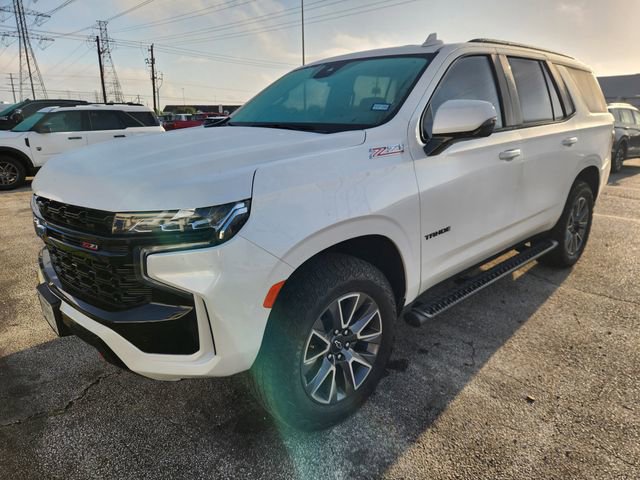 Used 2024 Chevrolet Tahoe Z71 w/ Luxury Package AWD/4WD image 2