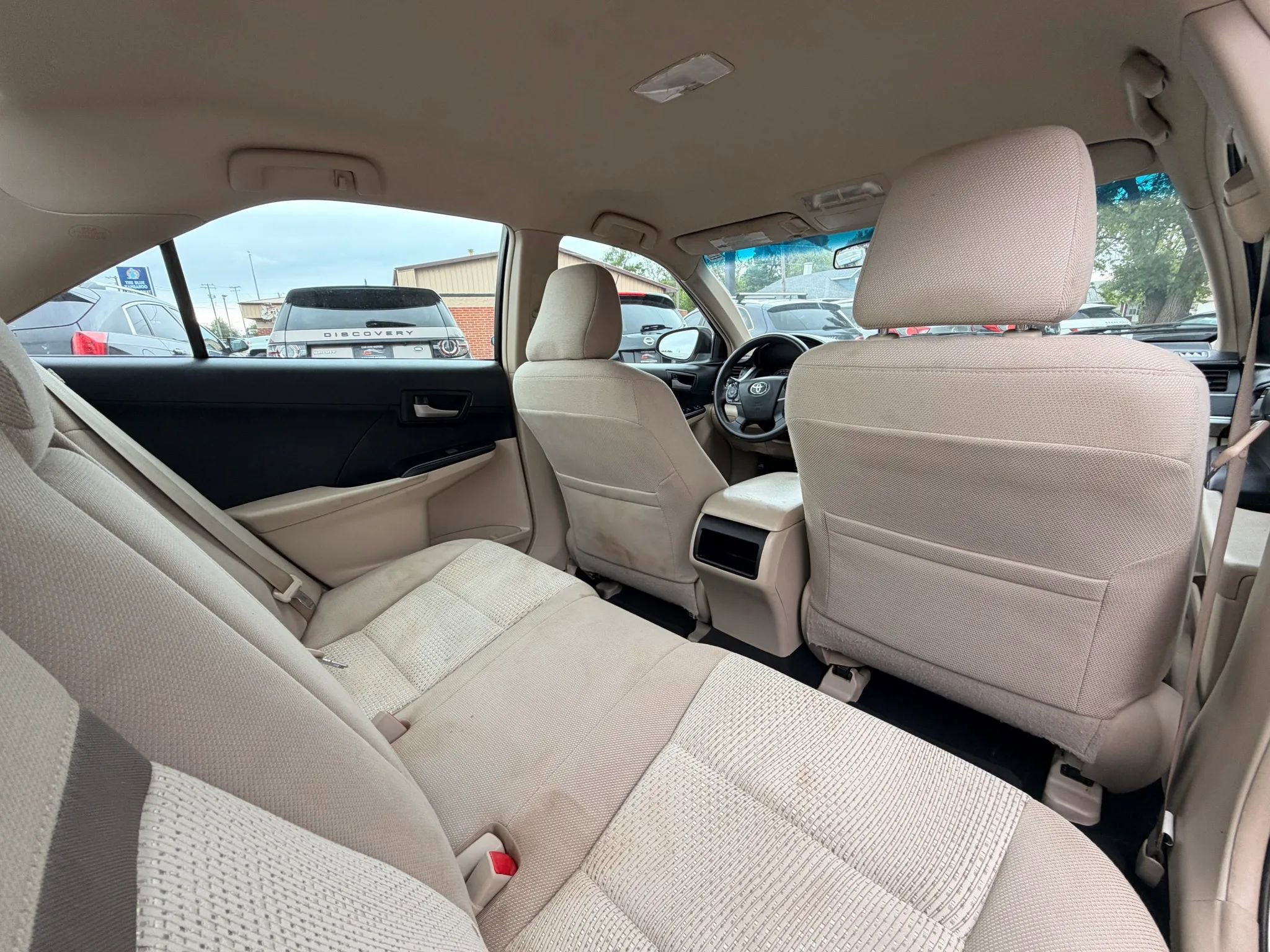 Used 2014 Toyota Camry LE FWD image 22