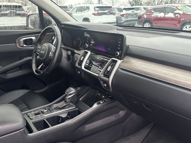 Used 2022 Kia Sorento X-Line EX image 15