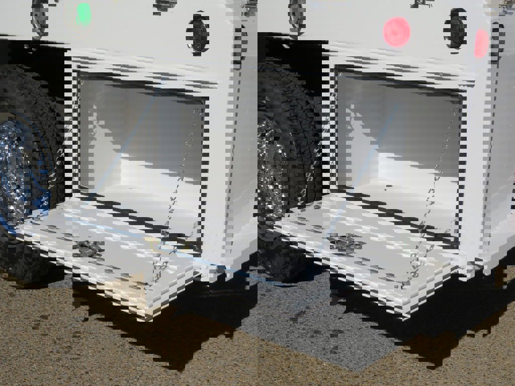 New 2024 RAM 3500 Tradesman image 14