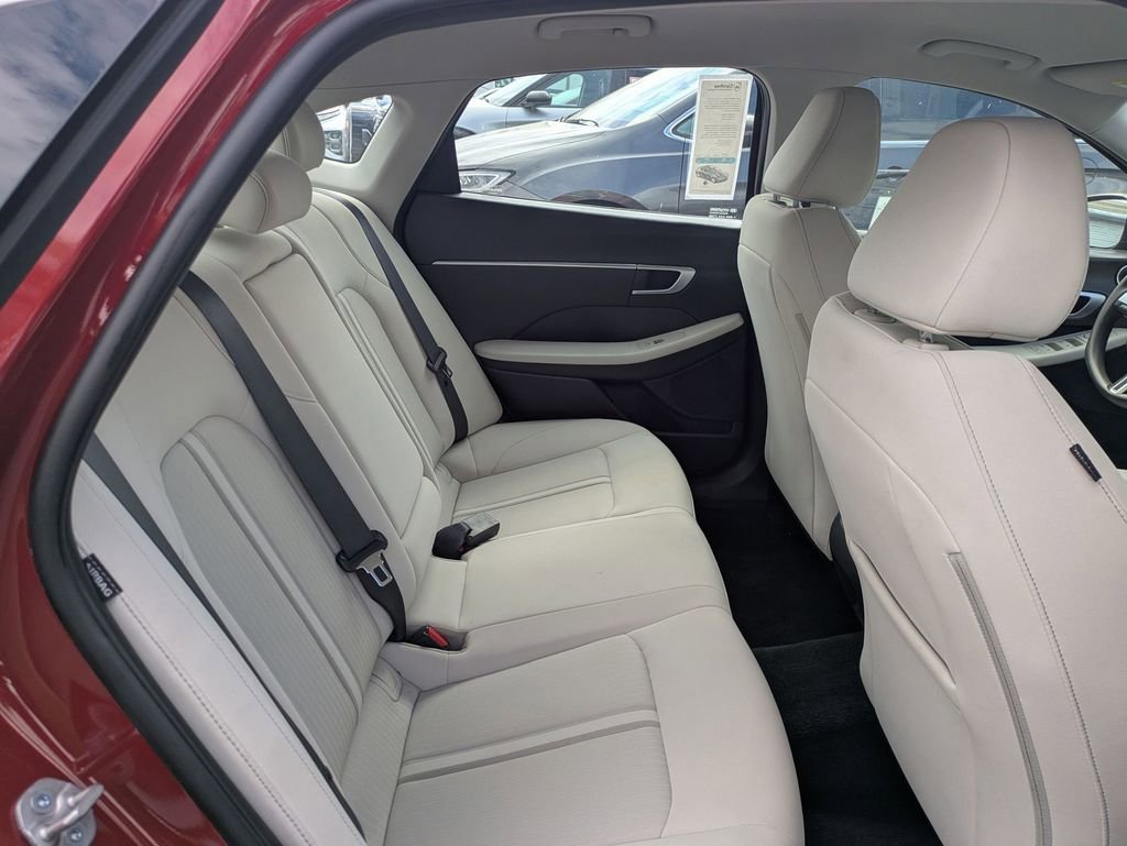 Used 2025 Hyundai Sonata SEL FWD image 34