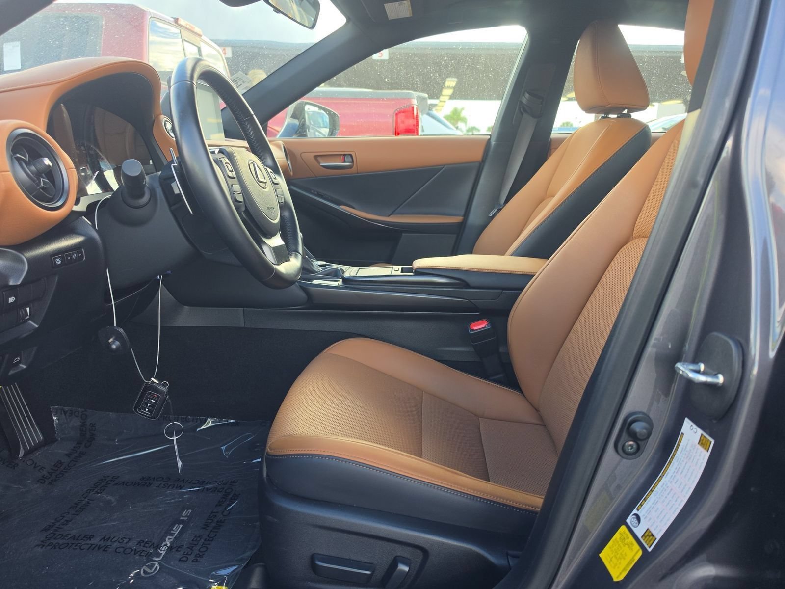 Used 2025 Lexus IS 350 F Sport RWD image 3