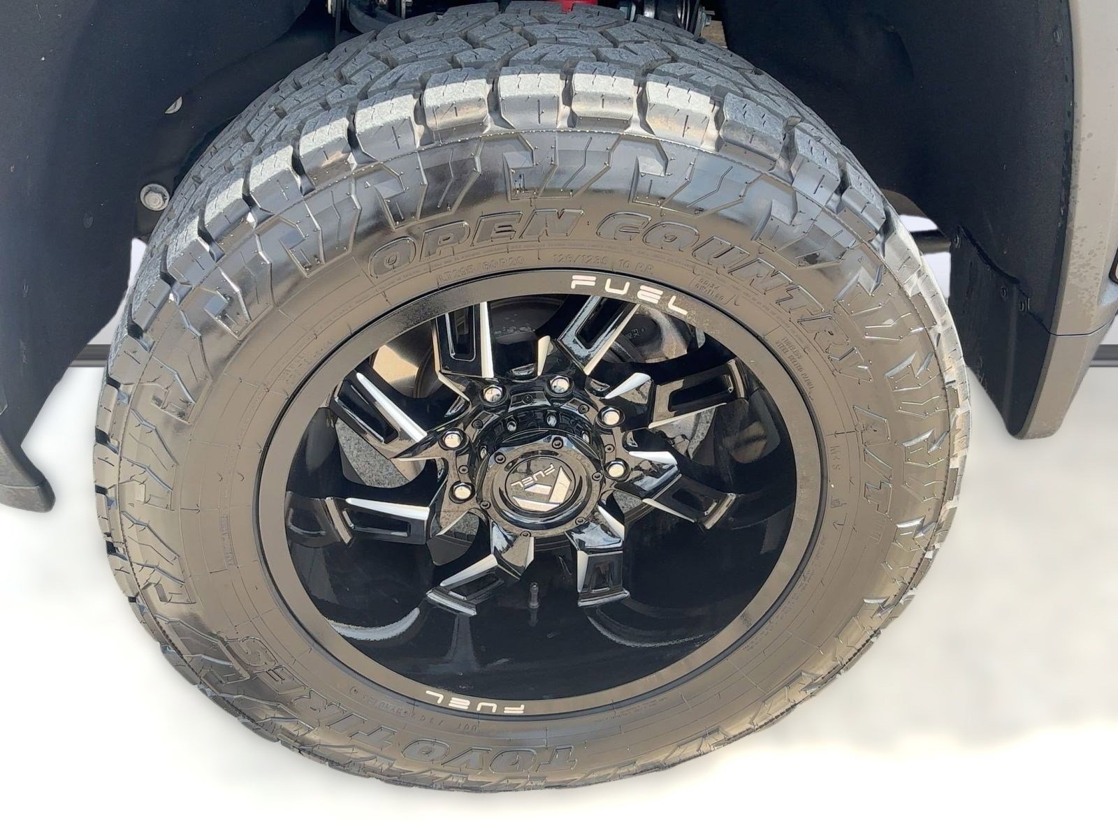 Used 2024 Chevrolet Silverado 2500 LTZ w/ LTZ Plus Package image 12