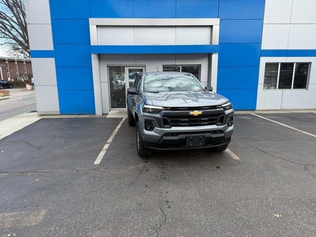 New 2026 Chevrolet Colorado LT image 3