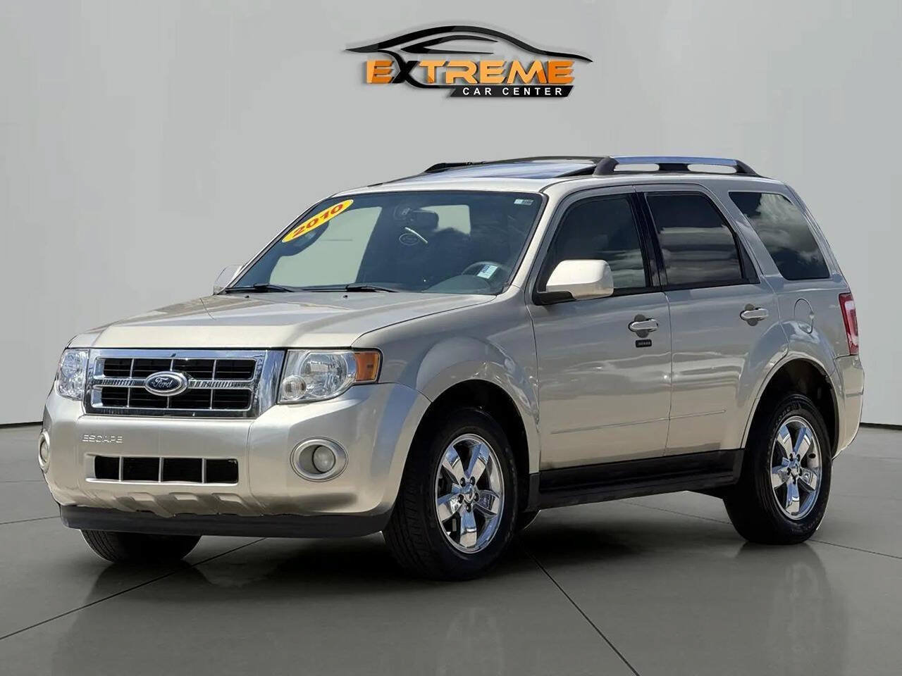 Used 2010 Ford Escape Limited AWD/4WD image 1