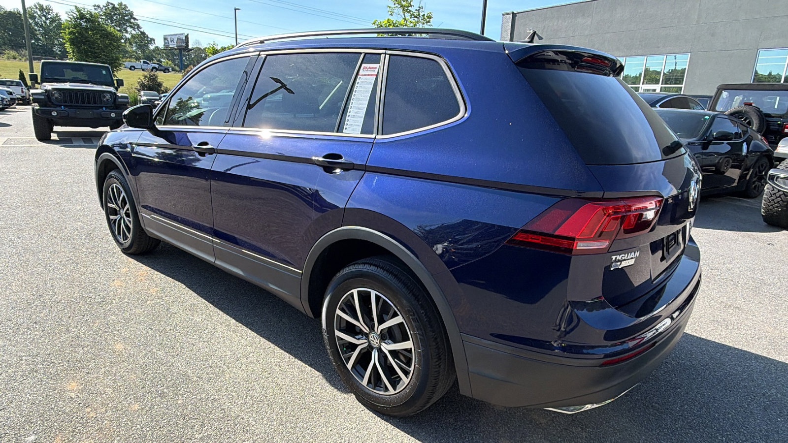 Used 2021 Volkswagen Tiguan S FWD image 10