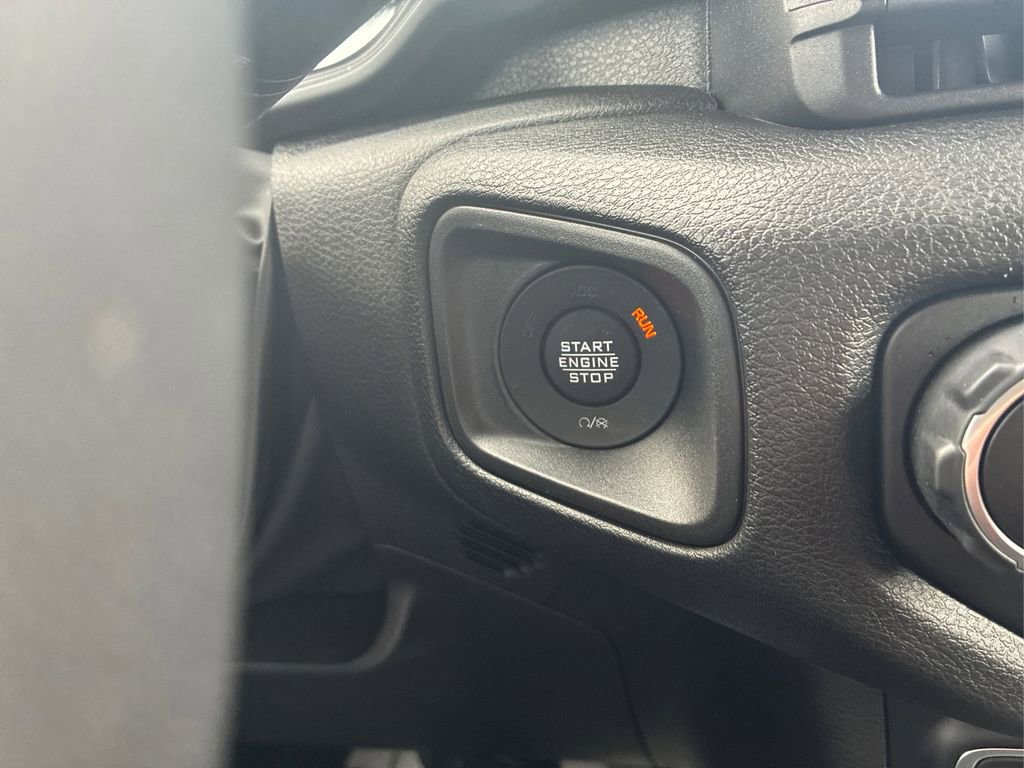 Used 2024 Jeep Wrangler Unlimited Sport AWD/4WD image 26