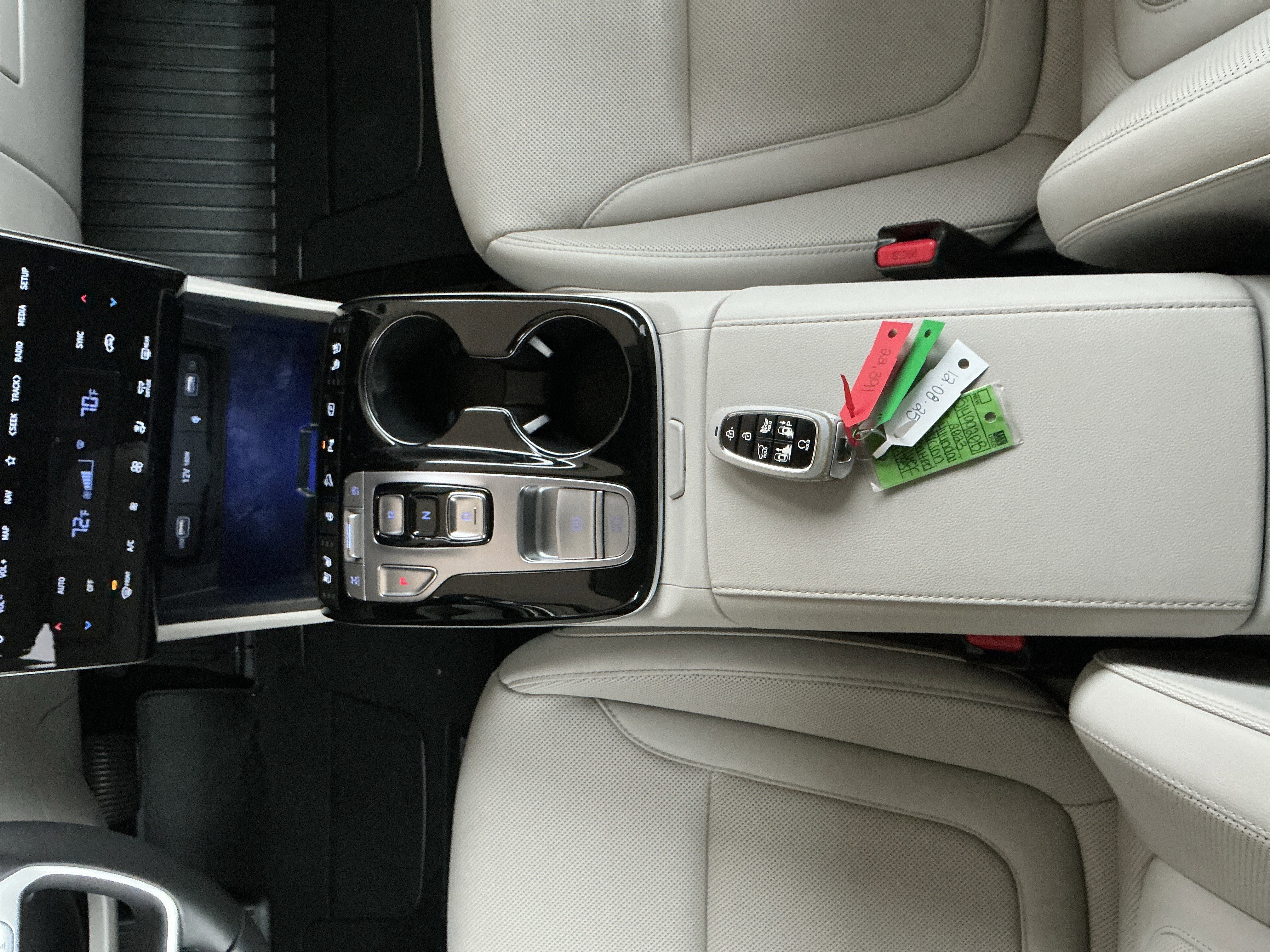 Used 2023 Hyundai Tucson Limited image 11