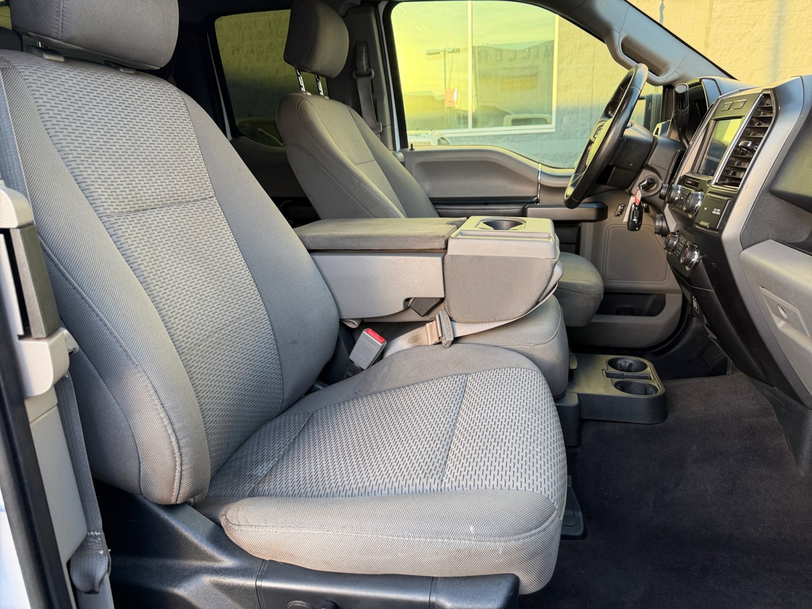 Used 2020 Ford F150 XLT w/ Equipment Group 302A Luxury AWD/4WD image 30