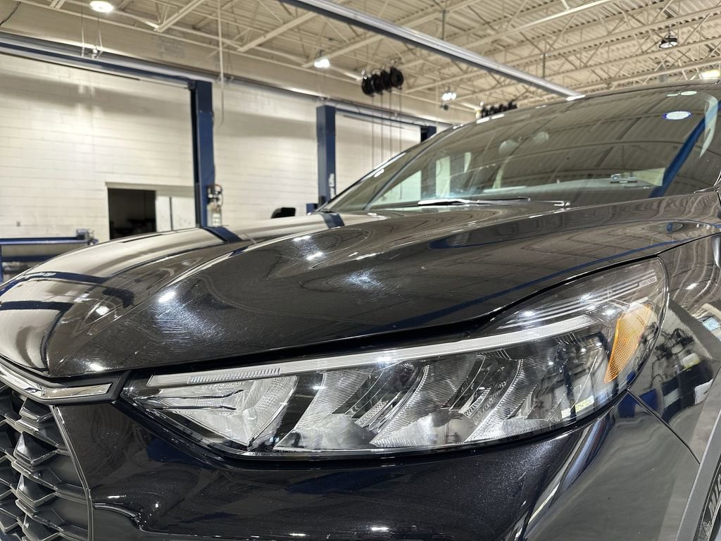 Used 2025 Ford Escape ST-Line image 27