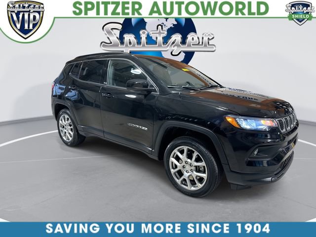 Used 2023 Jeep Compass Latitude AWD/4WD image 2