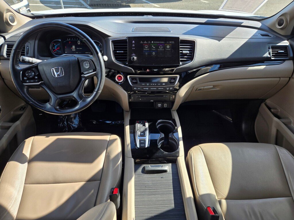 Certified 2022 Honda Pilot Touring image 12