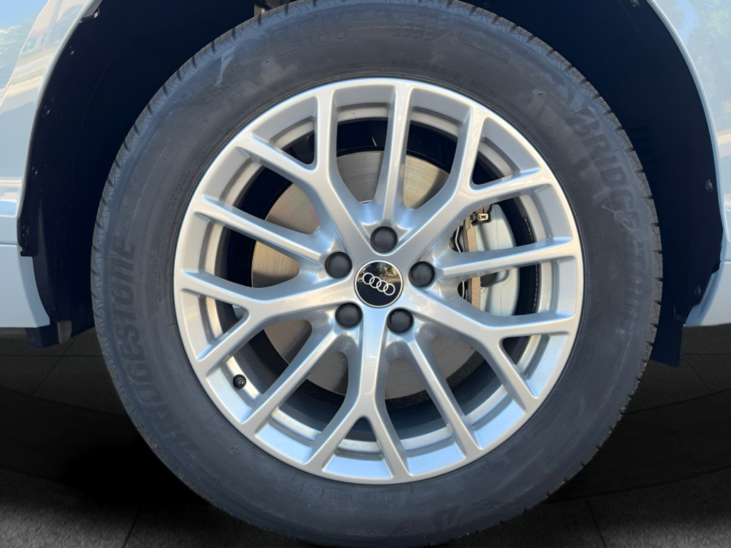 New 2026 Audi Q3 quattro 2.0T AWD/4WD image 39