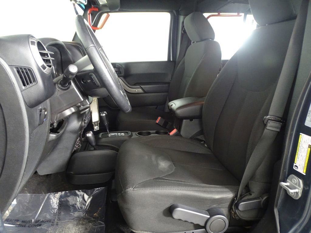 Used 2017 Jeep Wrangler Unlimited Sport w/ Quick Order Package 24S image 8