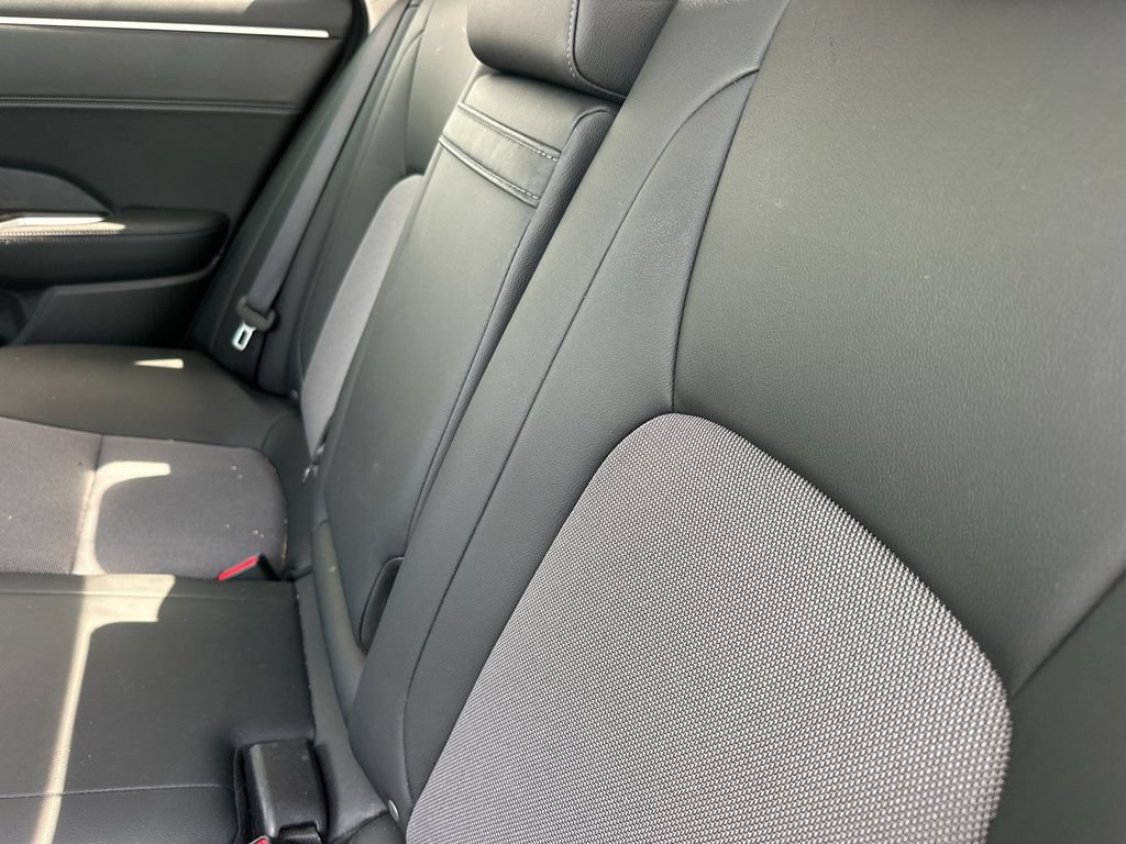 Used 2018 Honda Clarity Plug-In Hybrid image 12