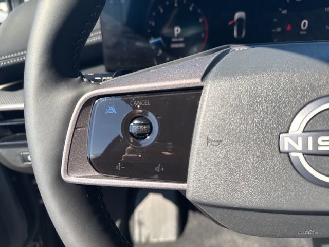 Used 2025 Nissan Murano SV image 13