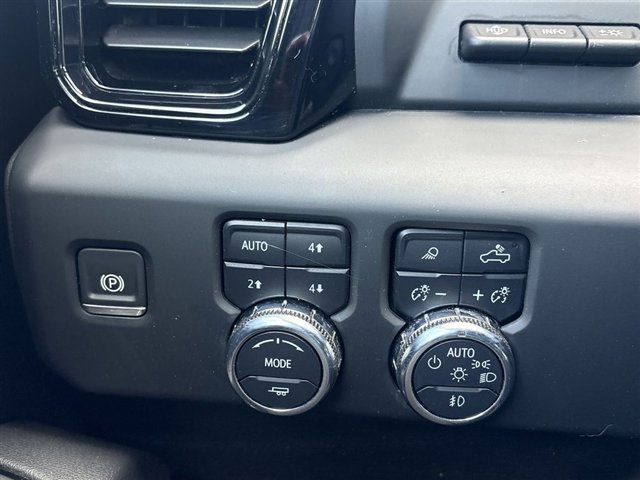 Certified 2024 GMC Sierra 1500 AT4 w/ Technology Package image 18