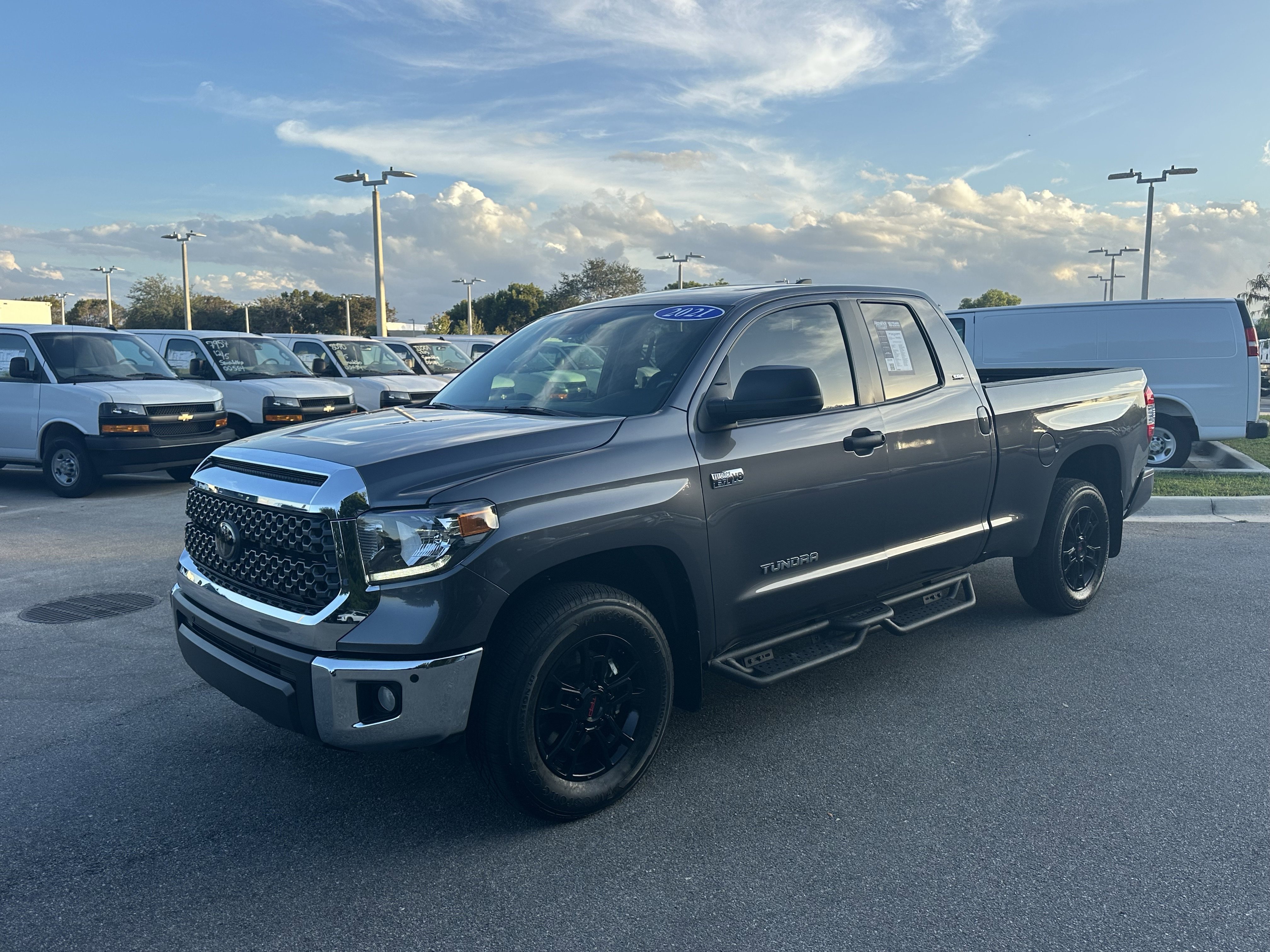 Used 2021 Toyota Tundra SR5 image 5