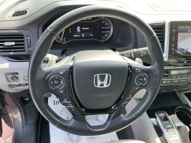 Used 2017 Honda Pilot Elite image 11