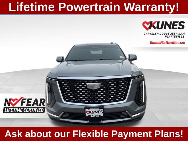Used 2025 Cadillac Escalade Premium Luxury AWD/4WD image 4