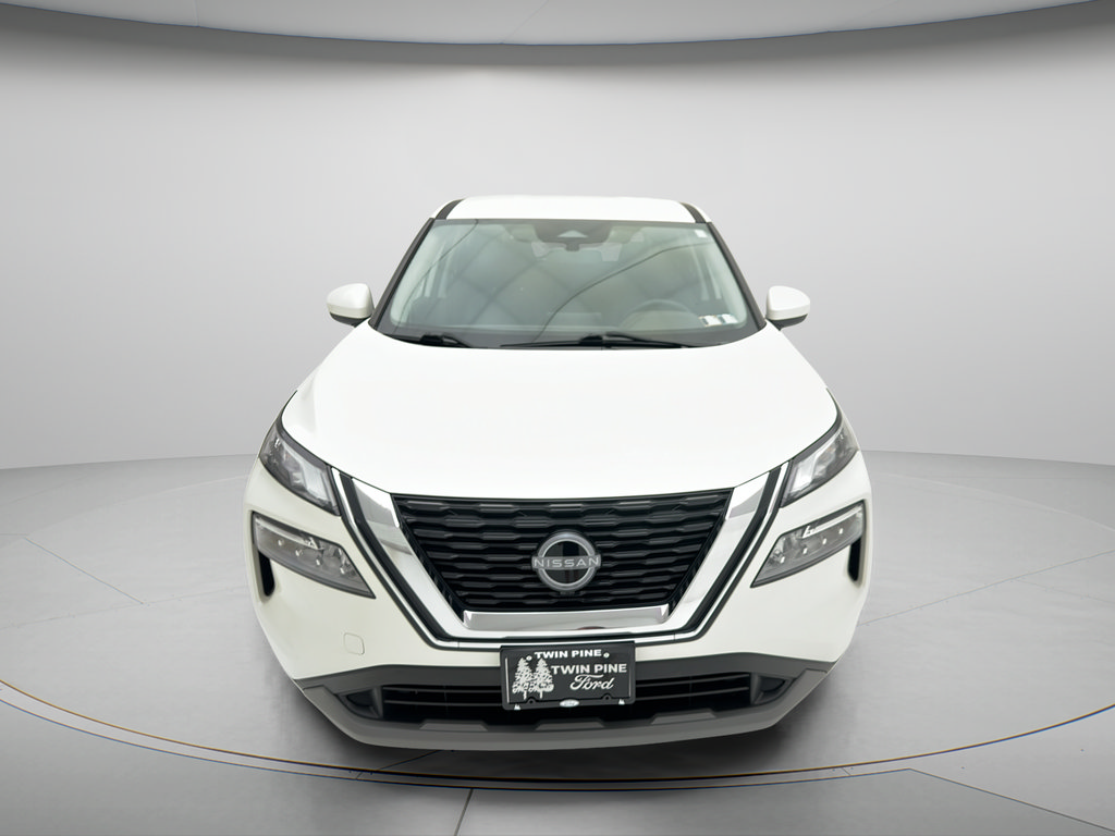 Used 2023 Nissan Rogue SV AWD/4WD image 2