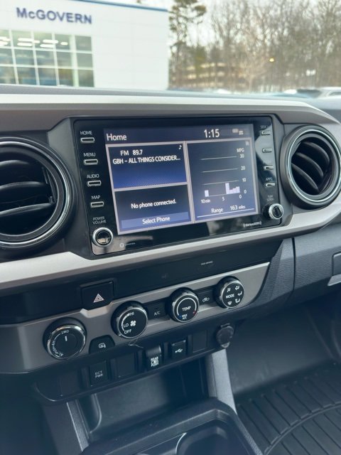 Used 2020 Toyota Tacoma SR5 image 12