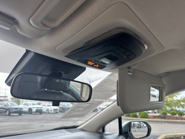 Used 2025 Toyota Corolla LE FWD image 12