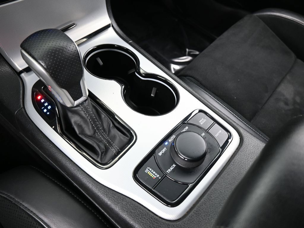 Used 2021 Jeep Grand Cherokee Trackhawk w/ Trailer Tow Group IV image 33