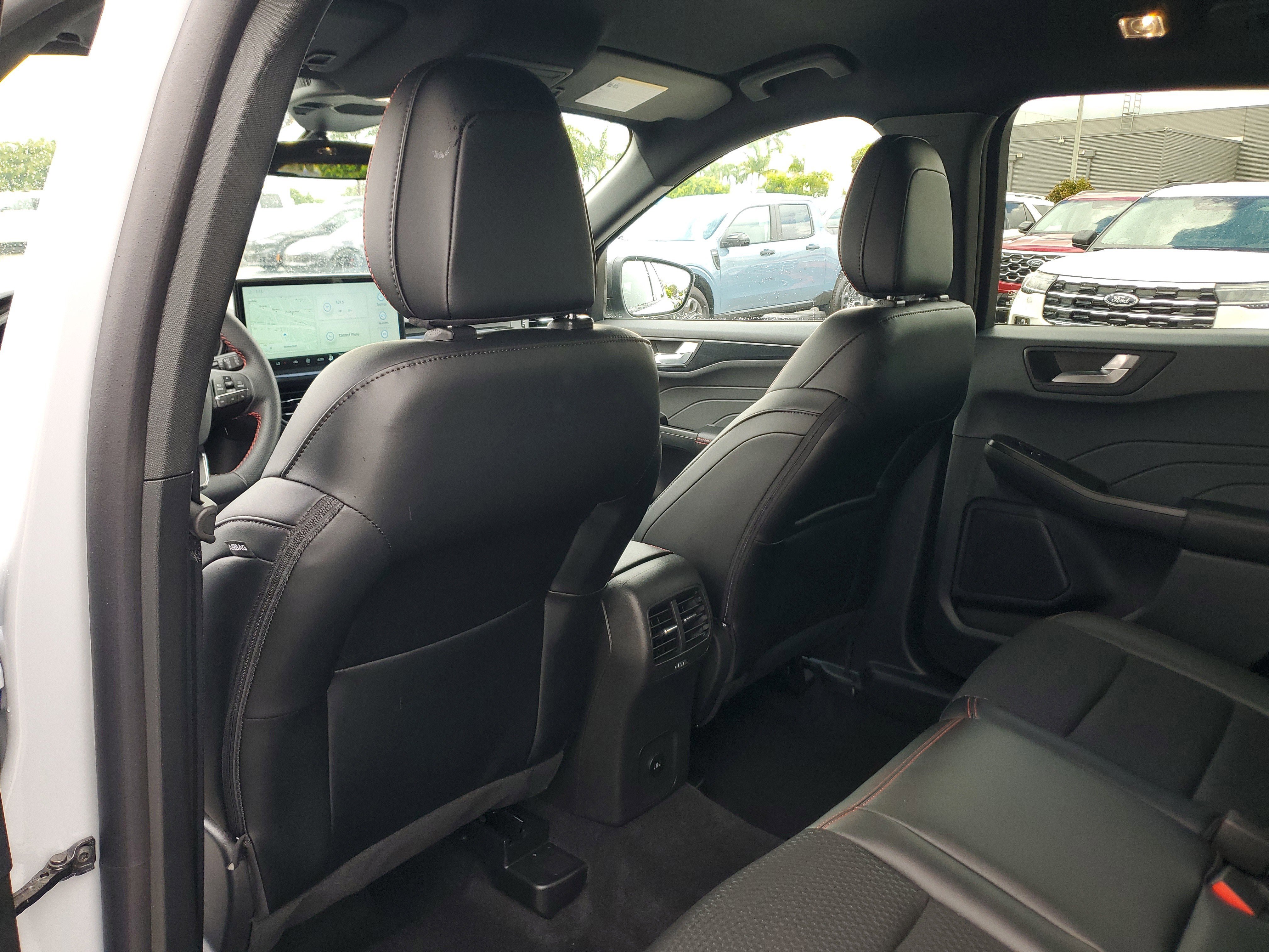 Used 2026 Ford Escape ST-Line w/ Tech Pack #1 image 19