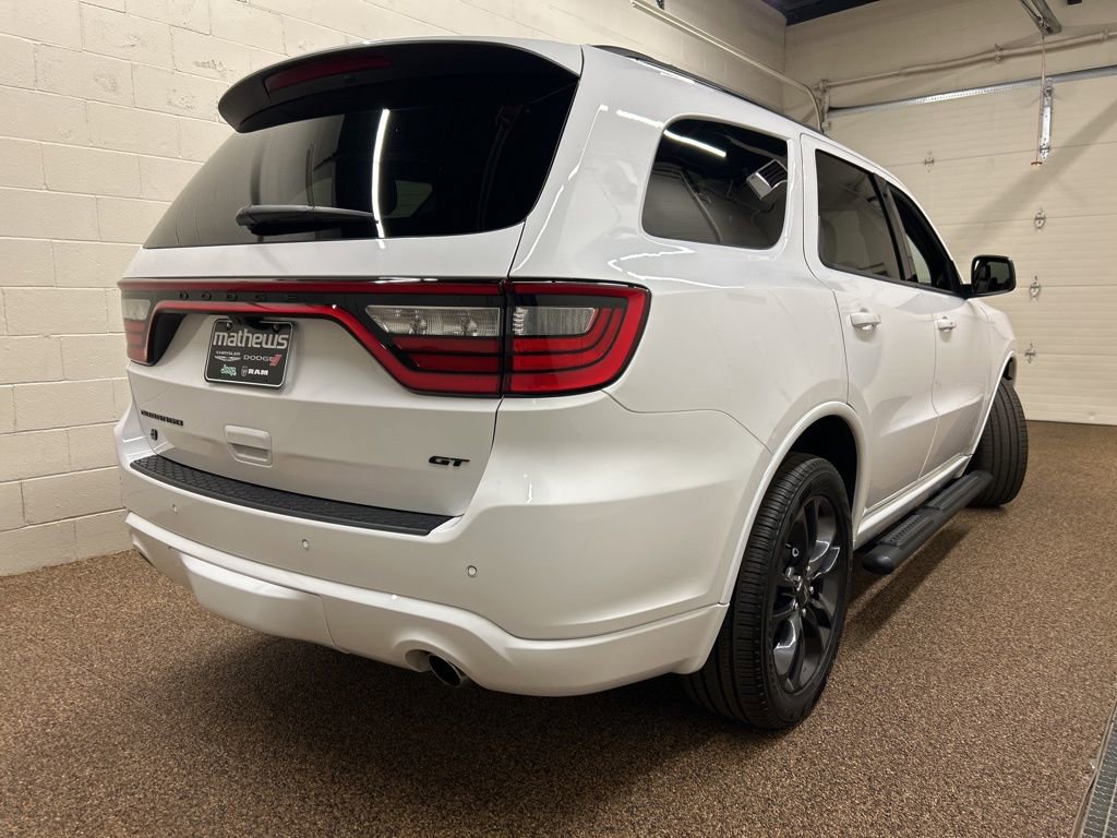 Used 2024 Dodge Durango GT image 2