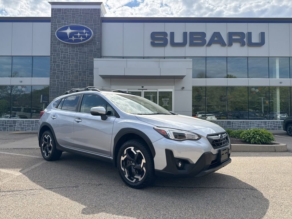 Used 2021 Subaru Crosstrek 2.5i Limited w/ Moonroof Package 2 AWD/4WD image 2