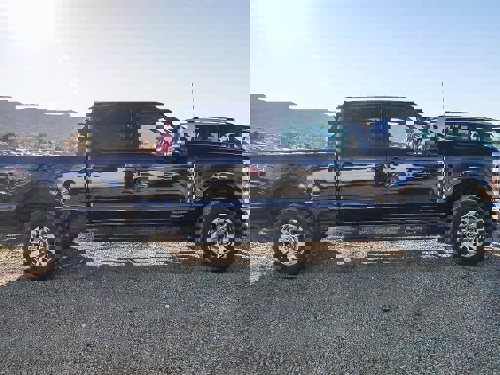 Used 2024 Ford F250 XLT image 7