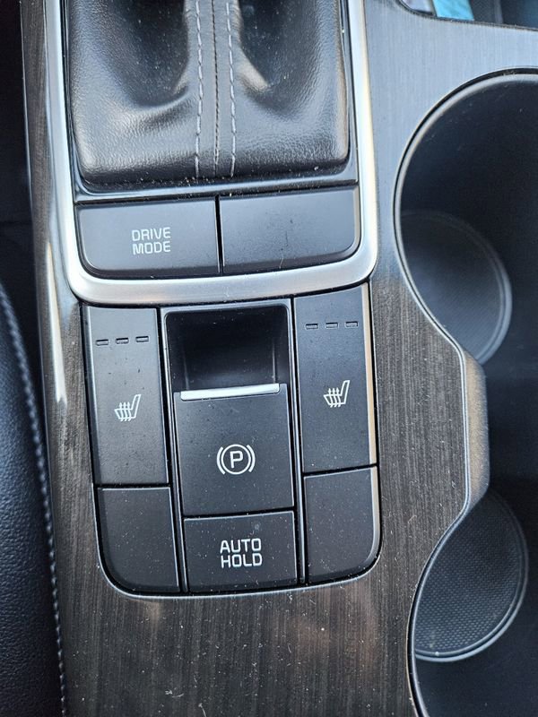 Used 2019 Kia Optima EX image 22