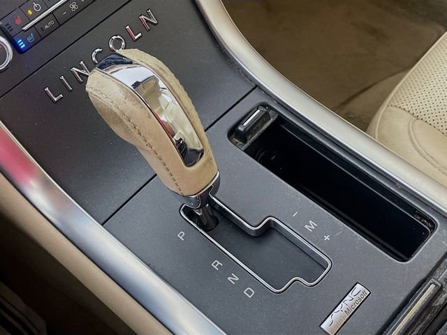 Used 2009 Lincoln MKS FWD image 18