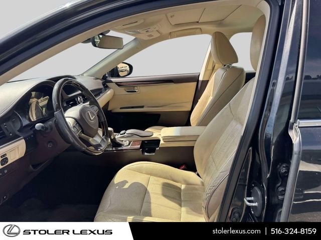 Used 2016 Lexus ES 350 w/ Luxury Package w/Wood Trim FWD image 20