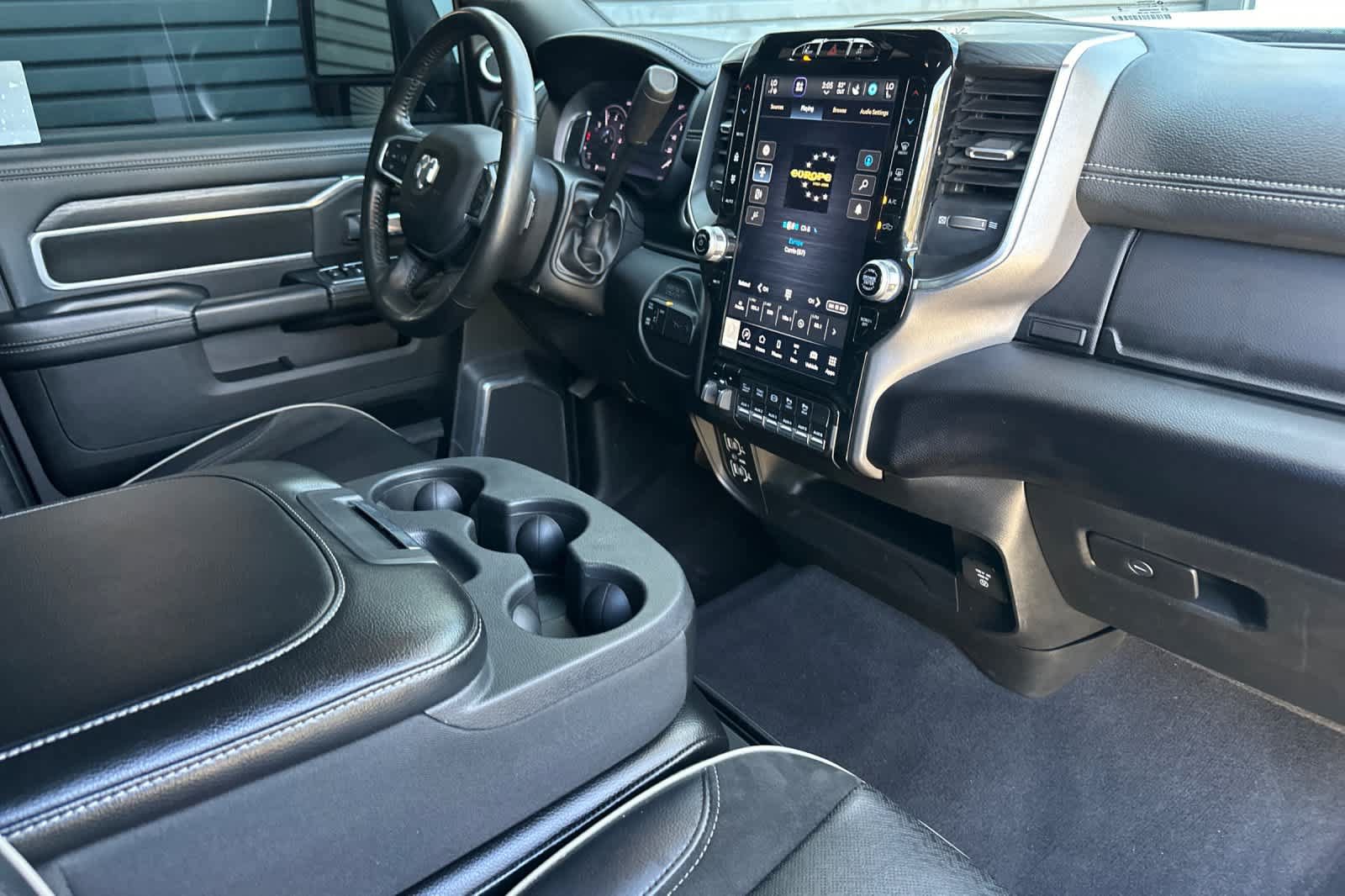 Used 2024 RAM 2500 Laramie w/ Night Edition AWD/4WD image 16