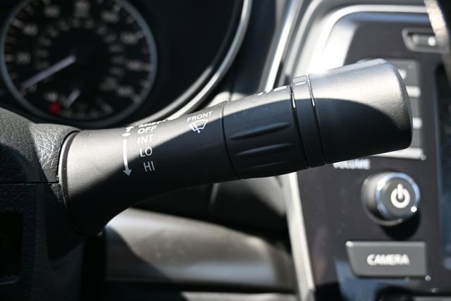 Used 2023 Nissan Maxima SL FWD image 36