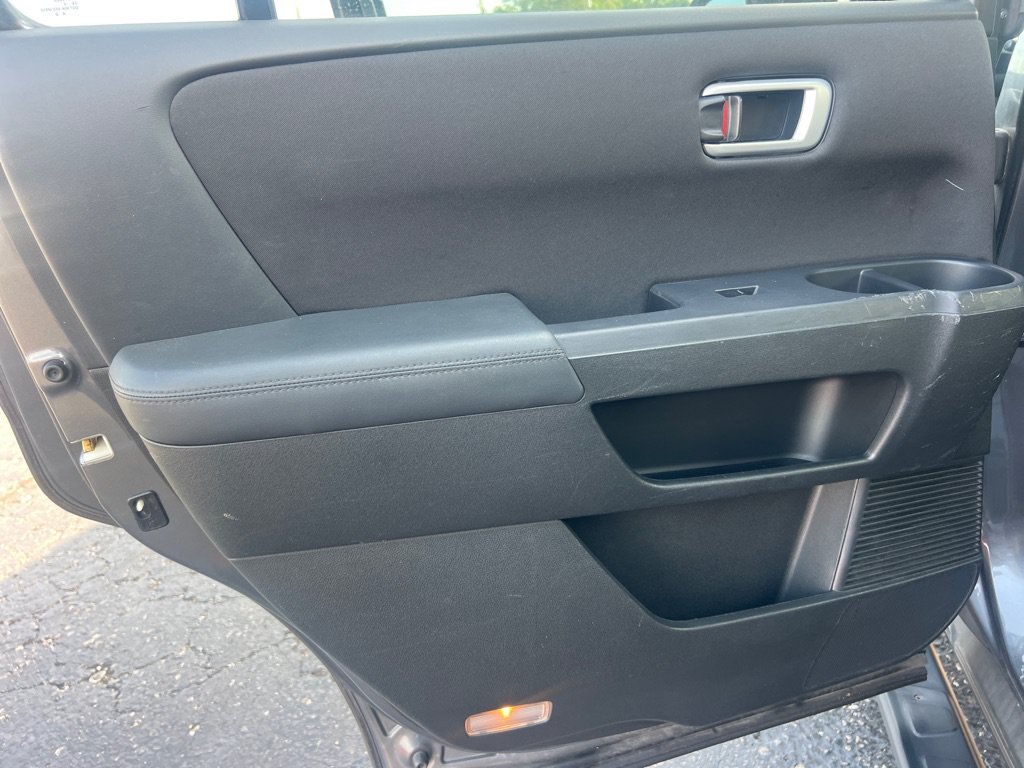 Used 2010 Honda Pilot EX image 12