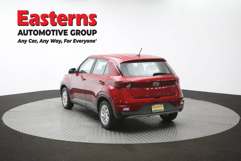 Used 2025 Hyundai Venue SE FWD image 63