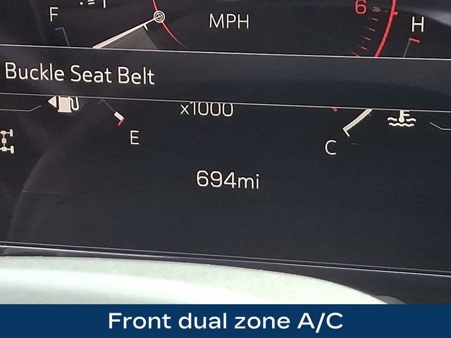 Used 2026 GMC Yukon Elevation image 6