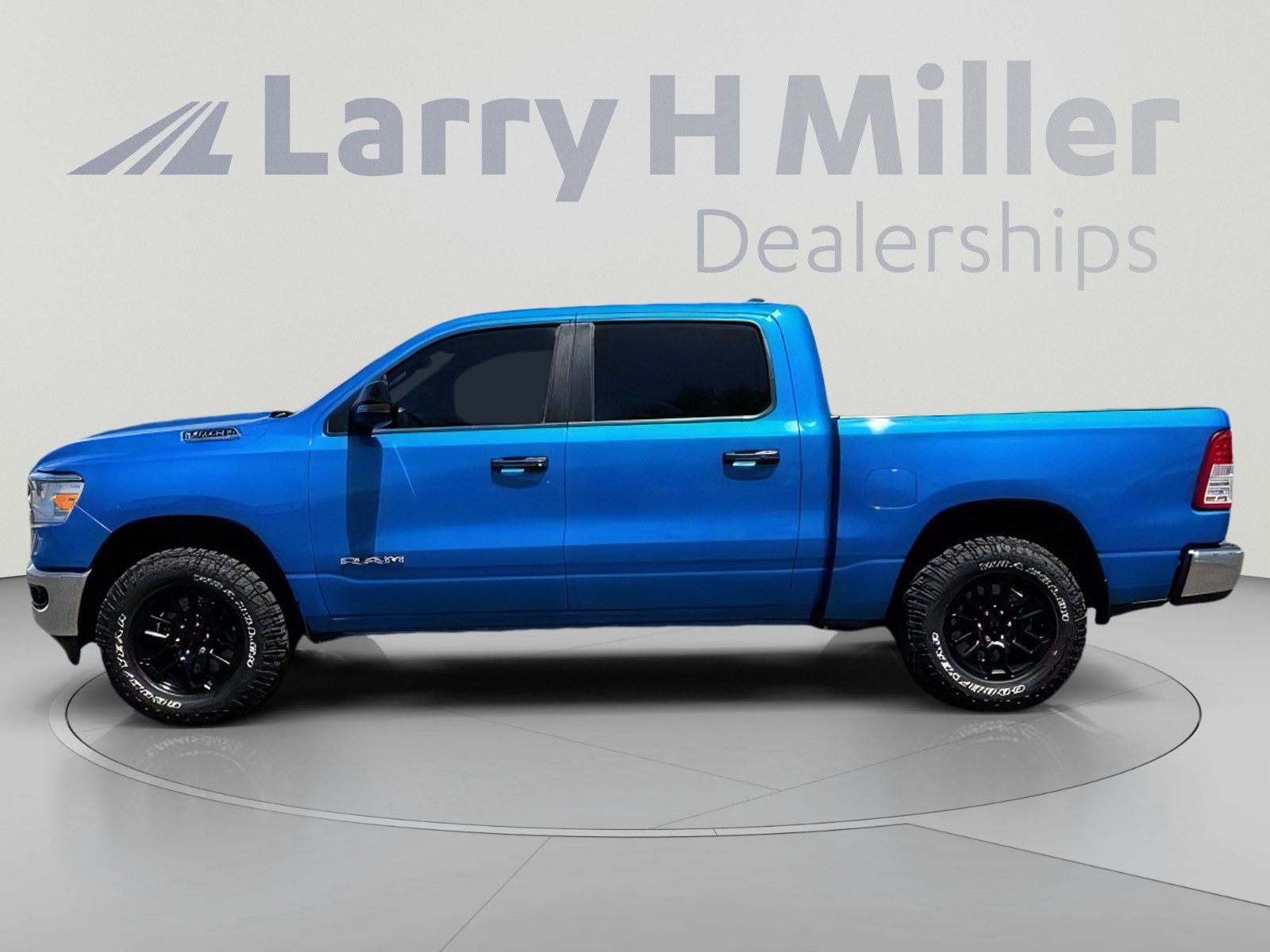 Used 2023 RAM 1500 Big Horn RWD image 3