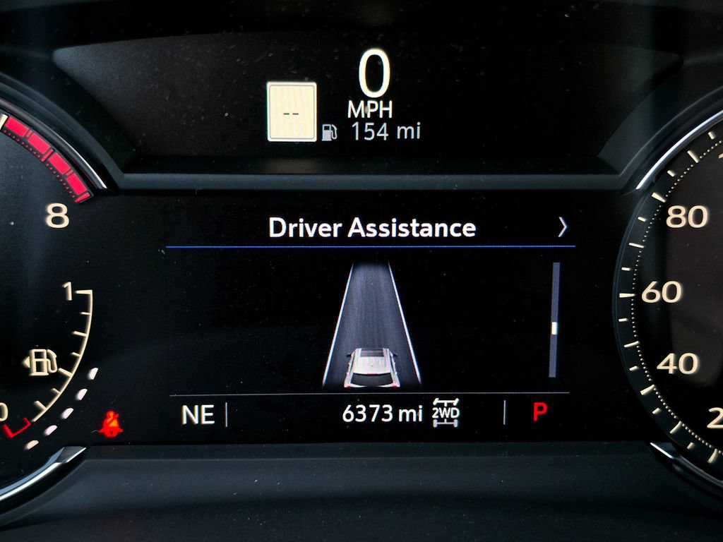 Used 2025 Cadillac XT6 Premium Luxury w/ LPO, Floor Liner Package AWD/4WD image 30