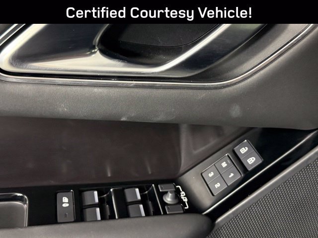 Used 2026 Land Rover Range Rover Velar Dynamic SE AWD/4WD image 15