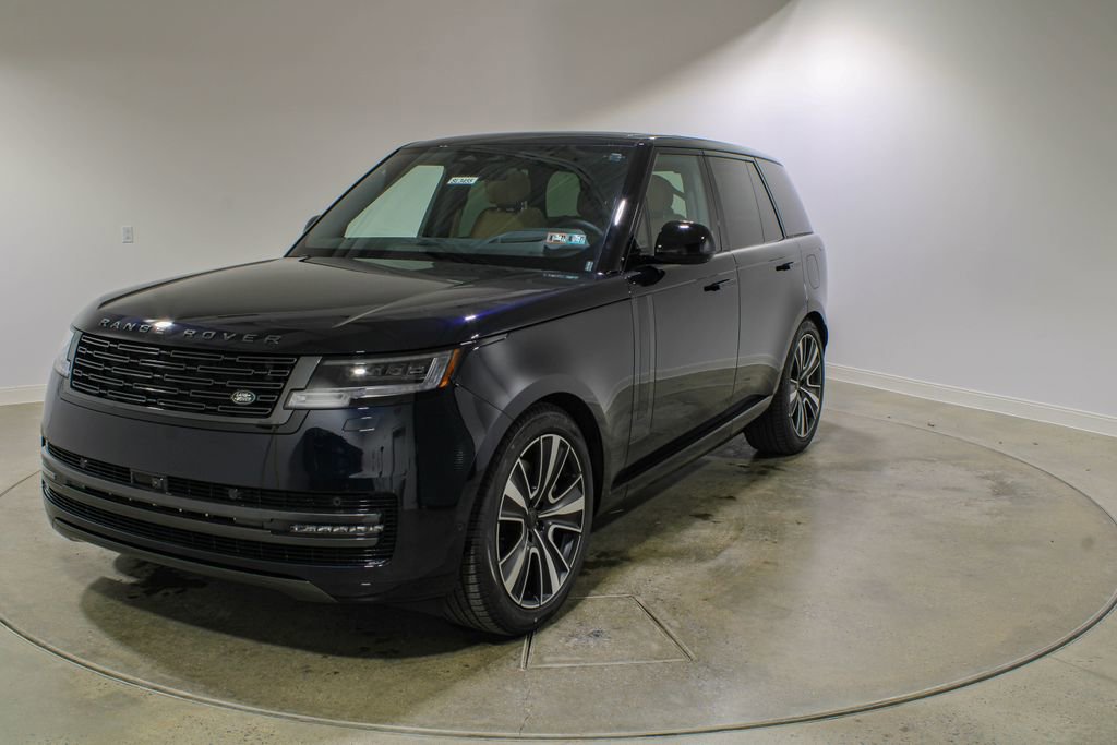 New 2026 Land Rover Range Rover SE