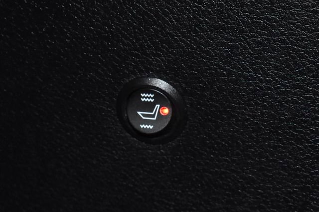 Used 2017 Jeep Wrangler Unlimited Sahara w/ Max Tow Package image 18